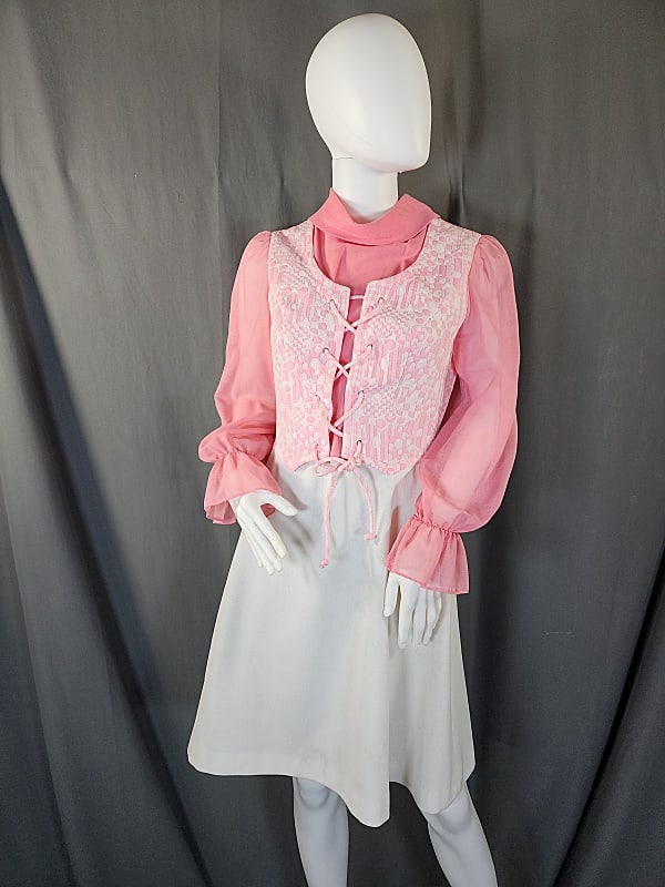 Vintage 1960s Pink and White Mini Dress (1 of 9)