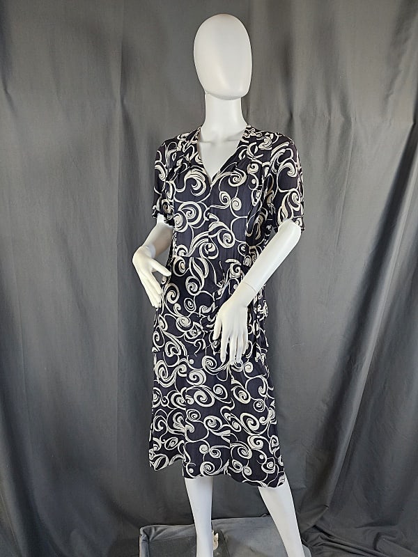 Vintage c1940 Gray and White Dress (1 of 8)