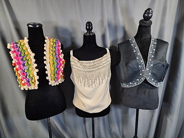 3 Vintage c1960 Ladies Tops, Vests (1 of 12)