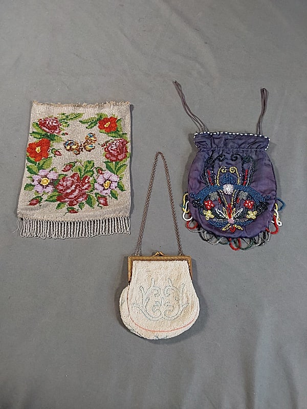 3 Antique Beaded Purses (1 of 16)