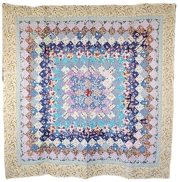 c1940s Feedsack Trip Around the World Quilt (1 of 11)