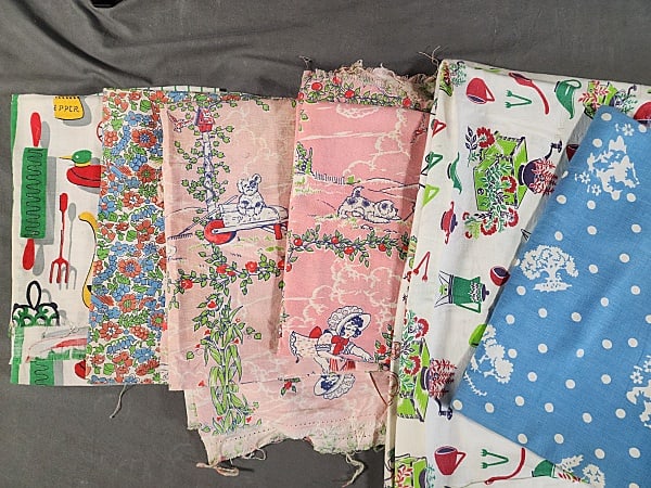 Group of 6 Vintage Printed Feedsacks-Garden and Home (1 of 20)