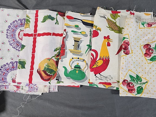 Group of 5 Vintage Printed Feedsacks-Fruits and Country (1 of 17)
