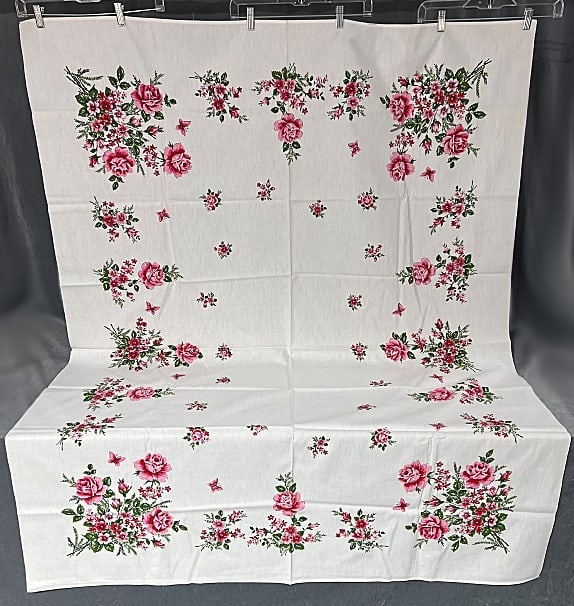 Vintage Printed Tablecloth - Pink Roses (1 of 5)