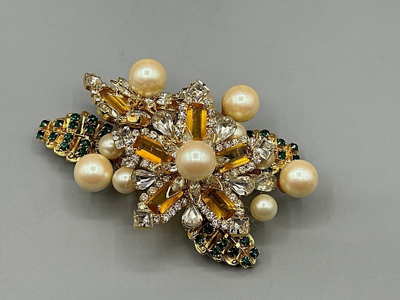 Large Floral Brooch by Lawrence VRBA (1 of 4)