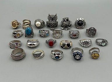 24 Fashion Rings