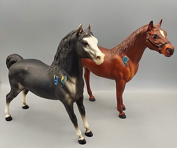 Breyer Blue Ribbon Man-O-War #47 & Morgan #48: Breyer Blue Ribbon Man-O-War #47 & Morgan #48. Traditional Breyer horses in their original semi-gloss chestnut and semi-gloss black finishes. Man-O-War has blue ribbon sticker with some loss. Morgan i