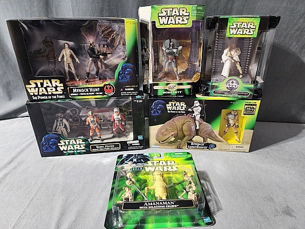 6 Star Wars Figures and Sets (1 of 13)