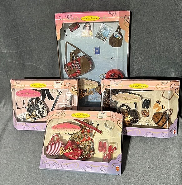 4 Barbie Millicent Roberts Accessory Sets (1 of 13)