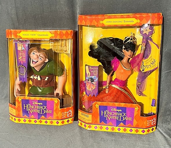 Disney Hunchback and Dancing Gypsy Esmeralda (1 of 13)
