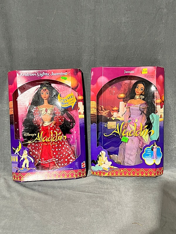 2 Disney Aladdin Dolls - Jasmine, Arabian Lights Jasmine (1 of 13)