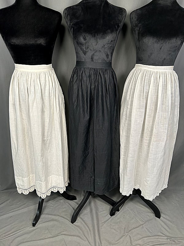 3 19th Century Cotton/Linen Aprons (1 of 18)