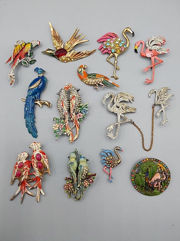 12 c1940-60 Bird Themed Brooches (1 of 11)