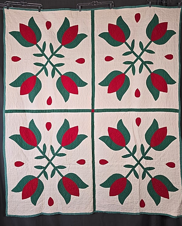 Antique c1920 Colonial Revival Tulip Quilt (1 of 11)