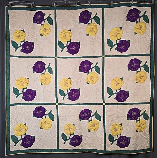 Vintage Pansy Quilt As Desired Quilt (1 of 8)