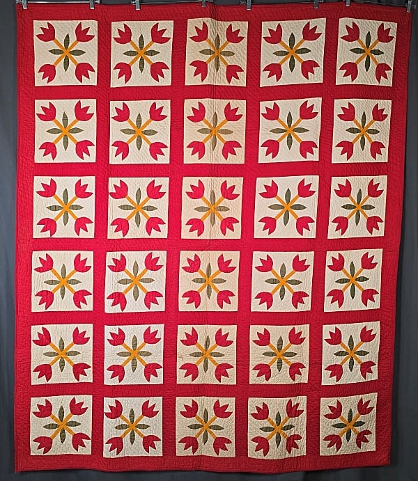 Antique c1900 Crossed Tulip Quilt (1 of 10)