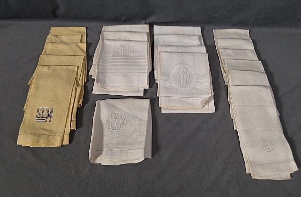 19 Vintage Damask Huck Linen Hand Towels (1 of 13)