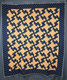 Antique c1890 Drunkards Path Quilt