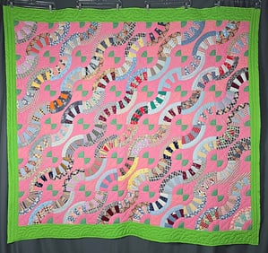 Vintage c1960 Snake in the Hollow Quilt