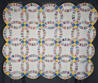Vintage c1940s Double Wedding Ring Quilt