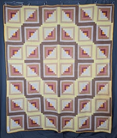 Vintage c1970 Log Cabin Quilt