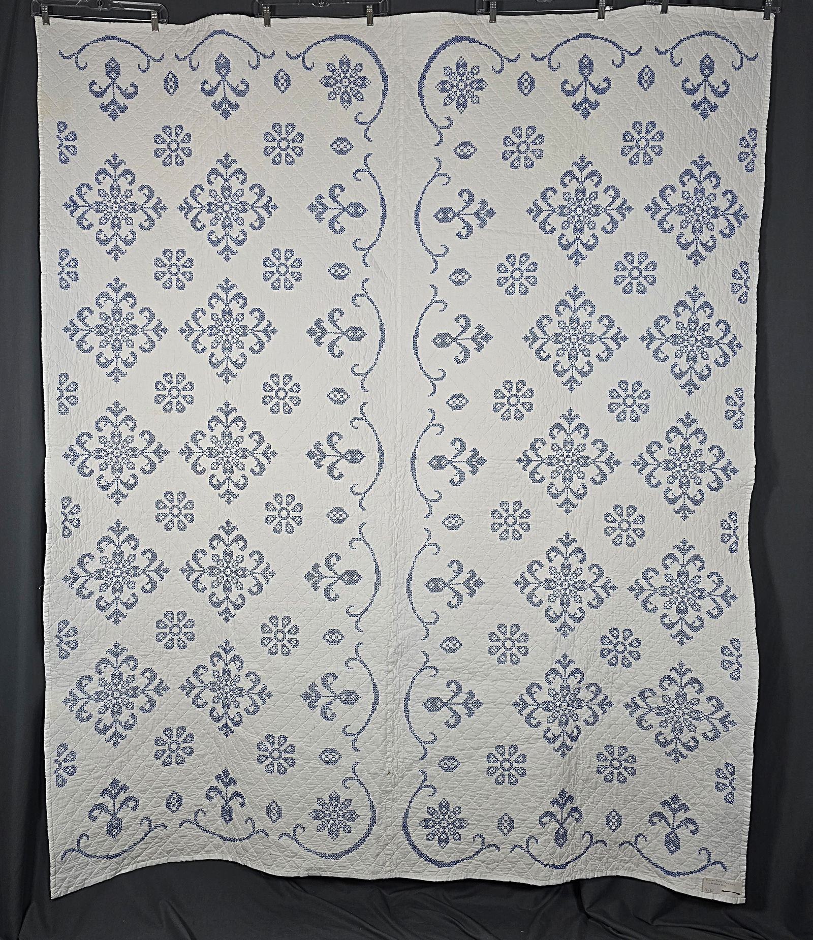 Vintage c1970 Blue and White Cross Stitch Quilt (1 of 9)