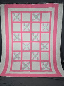 Vintage c1960 Embroidered Roses Quilt