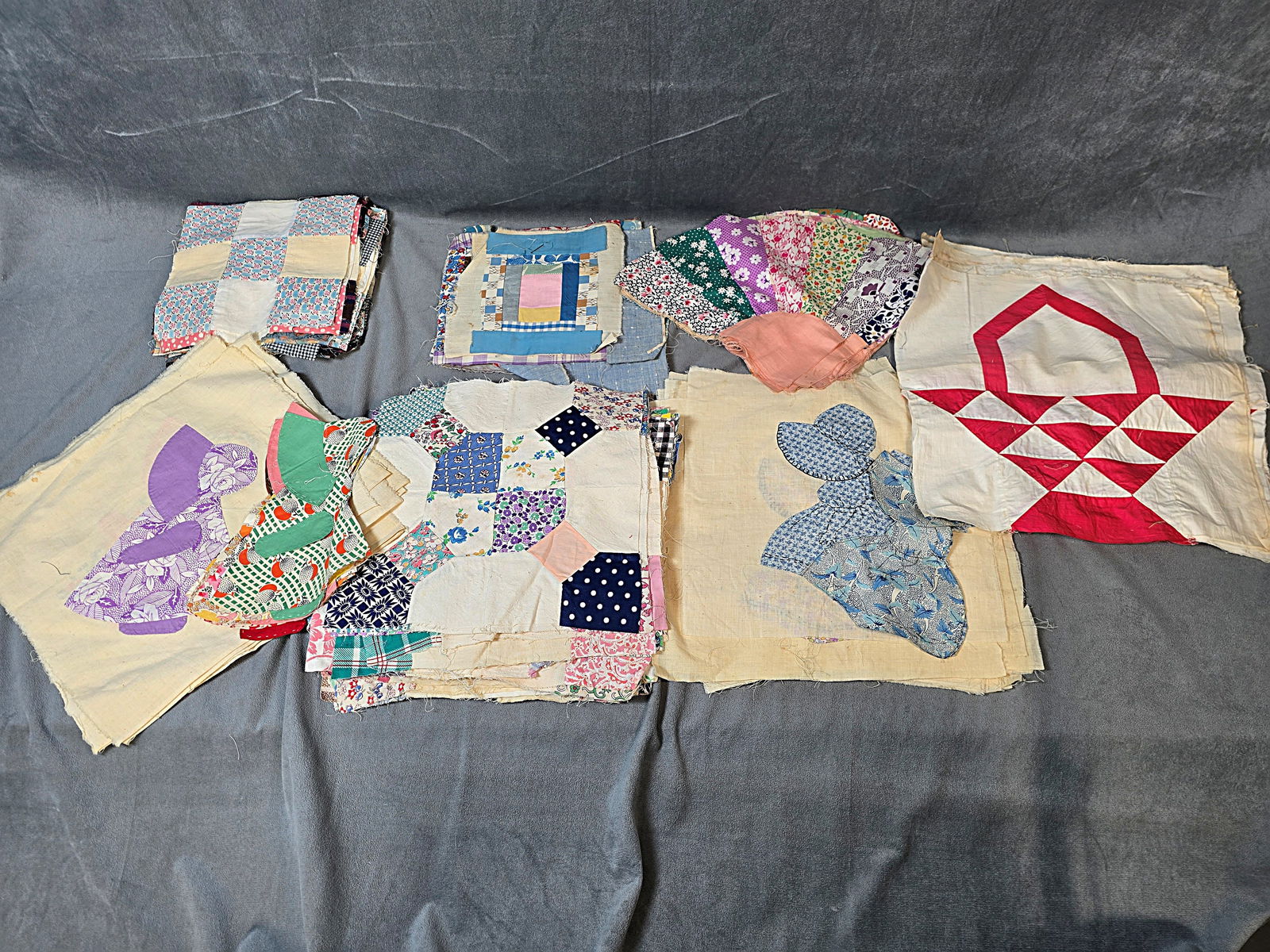 Over 125 Vintage Quilt Block in Sets 1920-1950 (1 of 18)