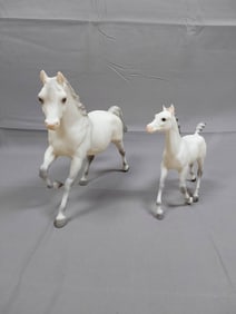 Breyer SR 1994 JC Penney Running Mare and Foal #710294