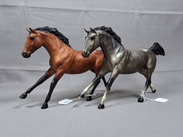 2 Breyer Black Beauty Horses: Sears Running Horse Family and Fade to Gray #802