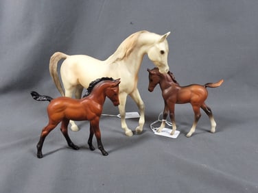 Breyer #21058 and #413550 Classic Arabian Family Foal 1984-1985 ?