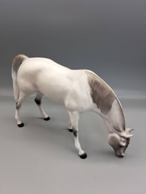 Hartland 9 inch Arabian Mare - Dapple Grey