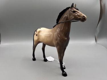 Hartland Walking Grey Appaloosa Horse Figure