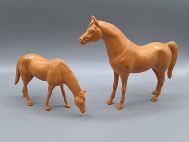 Hartland Unpainted Grazing Horse and Arabian Mare