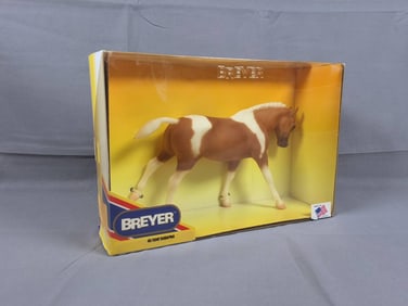 Breyer #702497 Sassafras Palomino Tobiano Horse in Original Box
