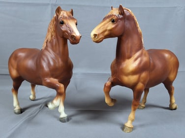 2 Breyer #94 Belgian 1970s - Sorrel
