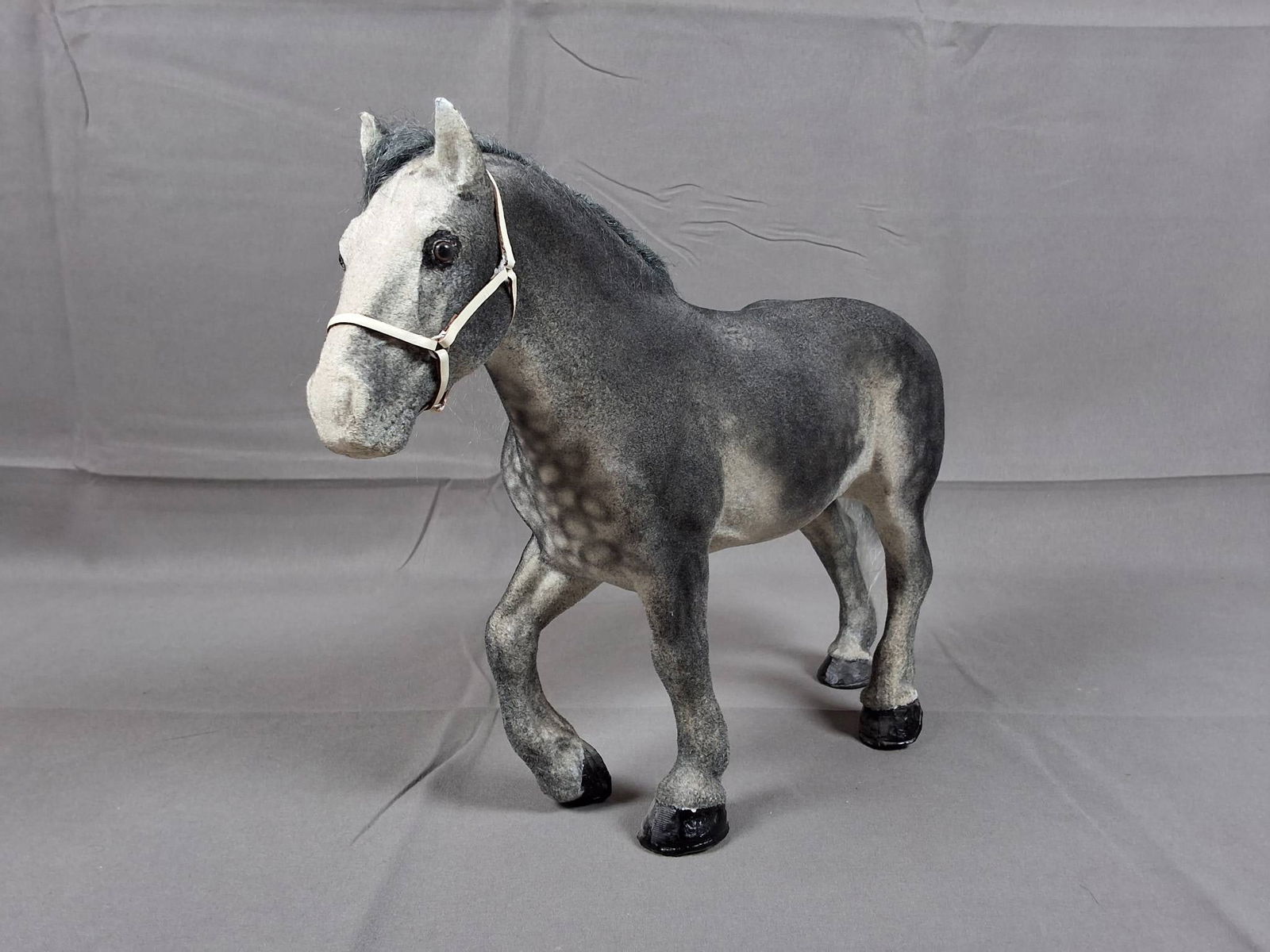 Breyer Flocked Grey Dapple Model Horse (1 of 8)