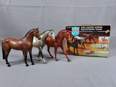 Breyer #3035 U.S. Equestrian Team Gift Set 1979 - Bay, Dapple grey, and Chestnut