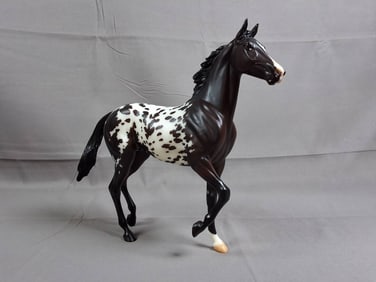 Breyer #711220 Quelle Surprise! 2015 - Matte Dark Bay Semi-Leopard