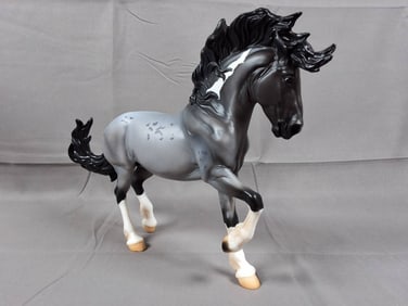 Breyer #10097 Blue Zeus 2024 - Blue Roan Overo