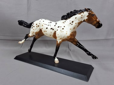 Breyer #711017 Heartland 2007 - Glossy Bay Semi-Leopard
