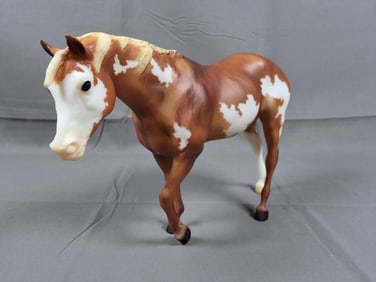 Breyer #710402 High Sierra 2002 - Chestnut Overo
