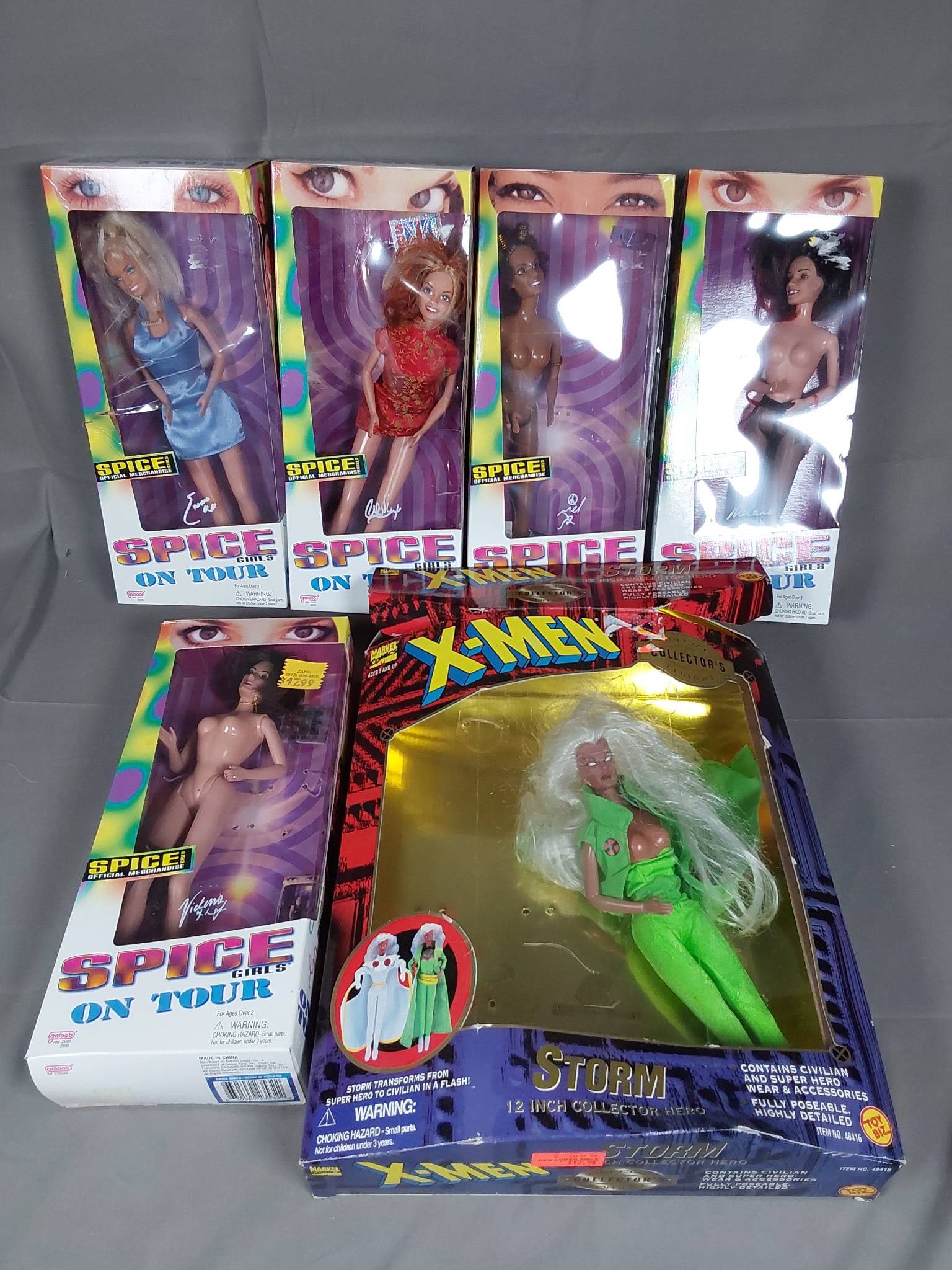 Spice Girls On Tour Doll Set (Geri, Emma, Mel B, Mel C, Victoria) and X-Men Storm 12-Inch Collector (1 of 13)