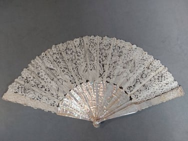 Antique Handmade Lace Folding Fan
