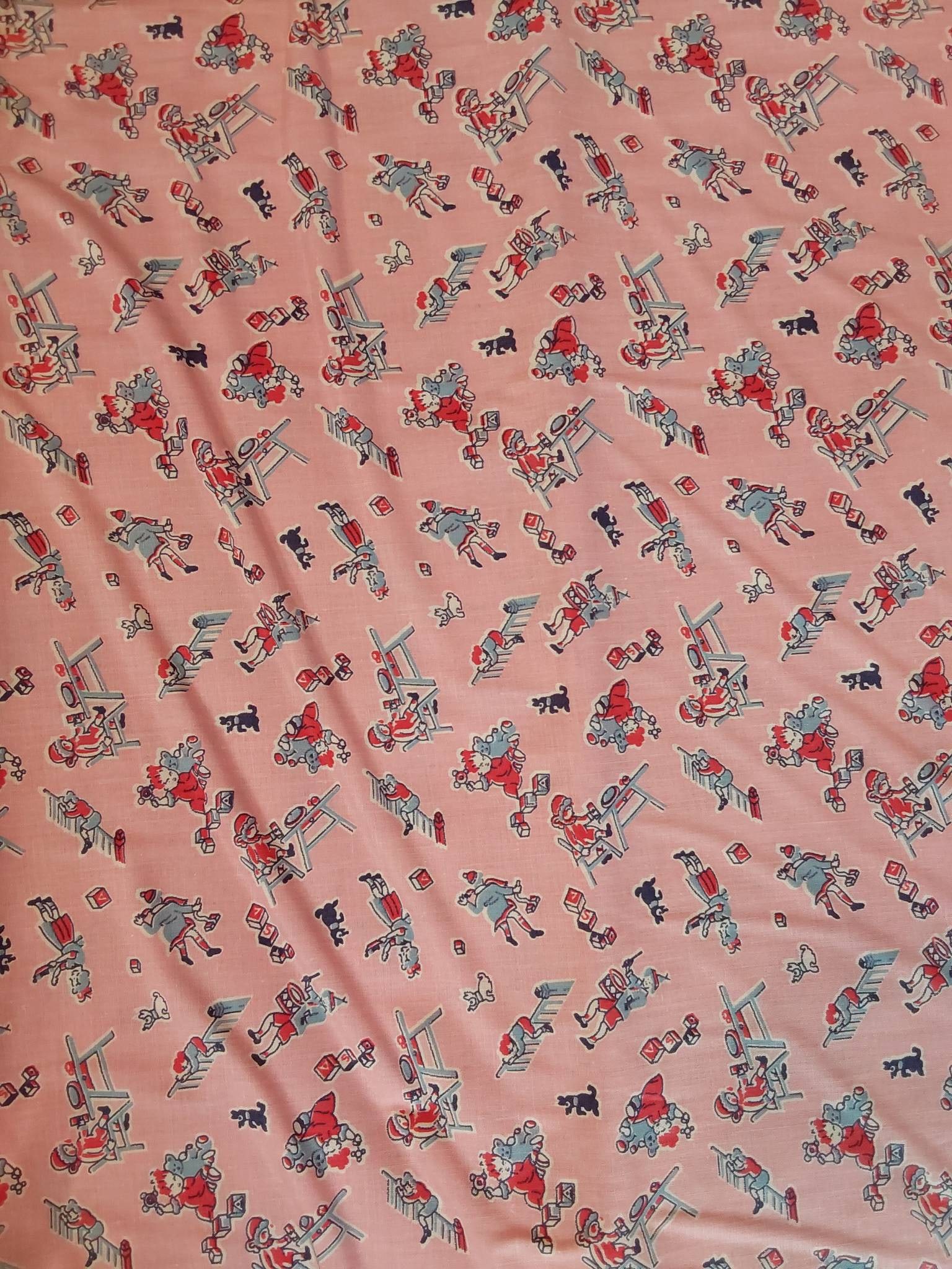 Vintage Cotton Fabric  -  Childrens Novelty (1 of 4)
