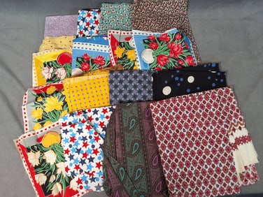Vintage Cotton Fabric Scraps - 8 lbs