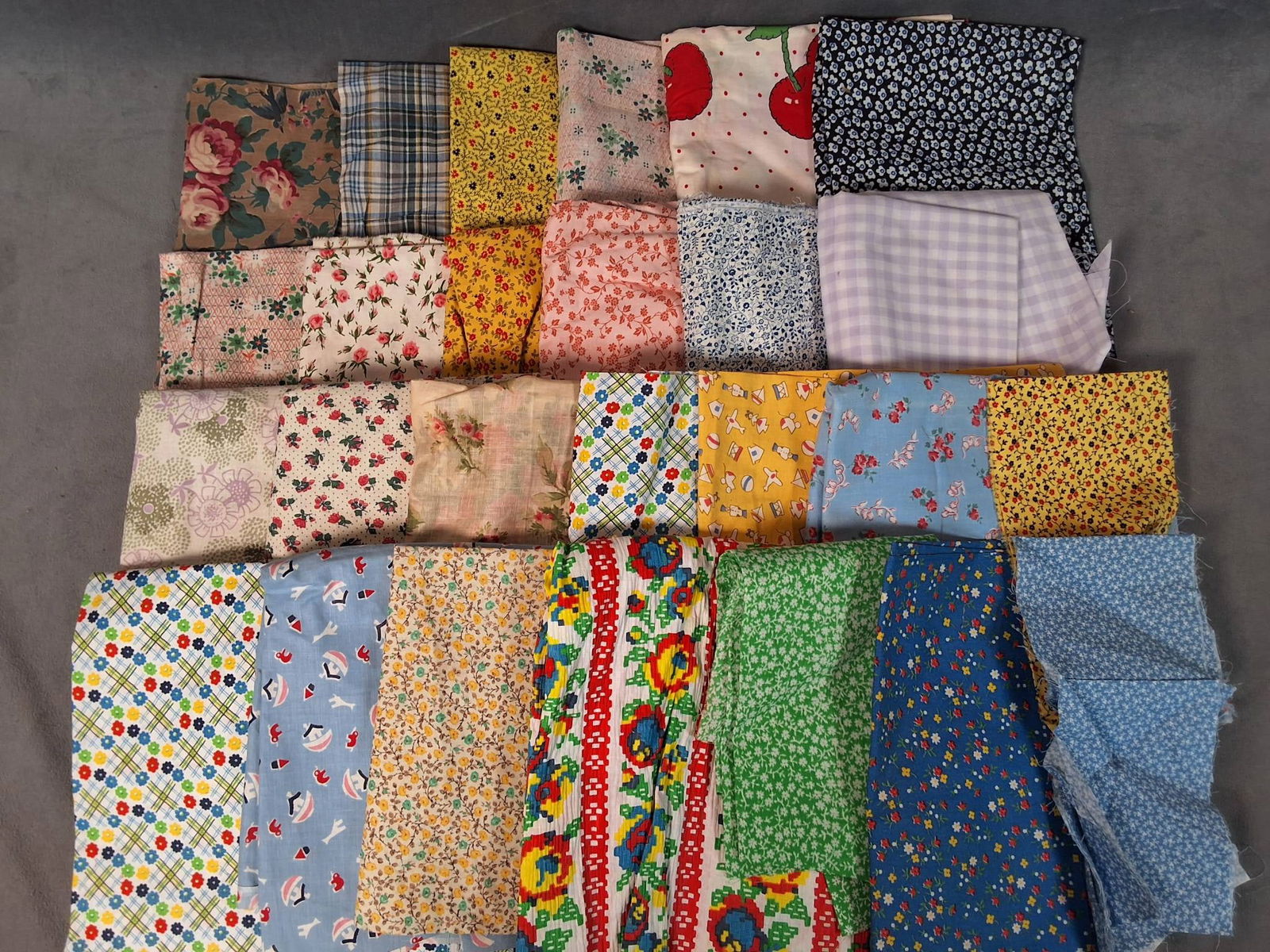 Vintage Cotton Fabric Scraps  -  7 lbs (1 of 5)