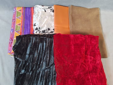 Vintage Fabric - Assorted Pieces
