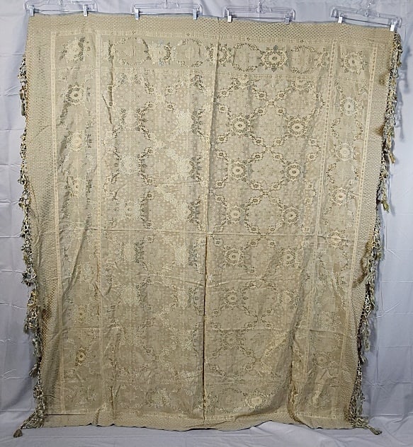 Vintage c1950 Rayon Bedspread (1 of 8)