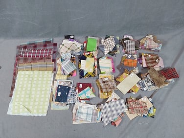 188 Vintage c1960s Loose French Wool Swatches